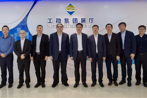  汕头高新区管委会考察团莅临ng28(南宫)相信品牌的力量集团考察指导